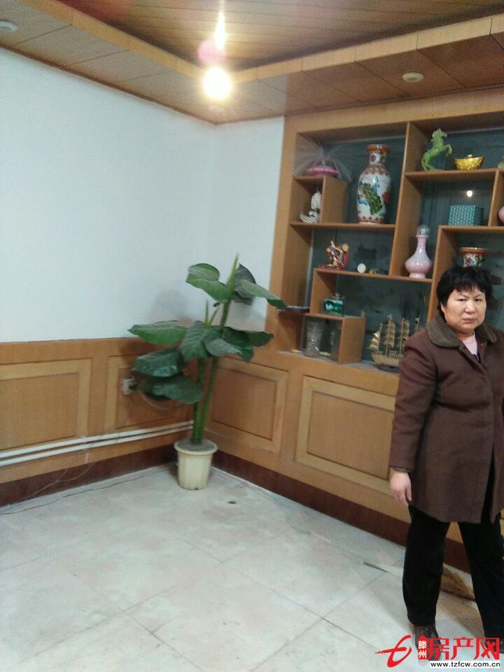 北安居小區，精裝修，全套家具家電，供暖，拎包即住