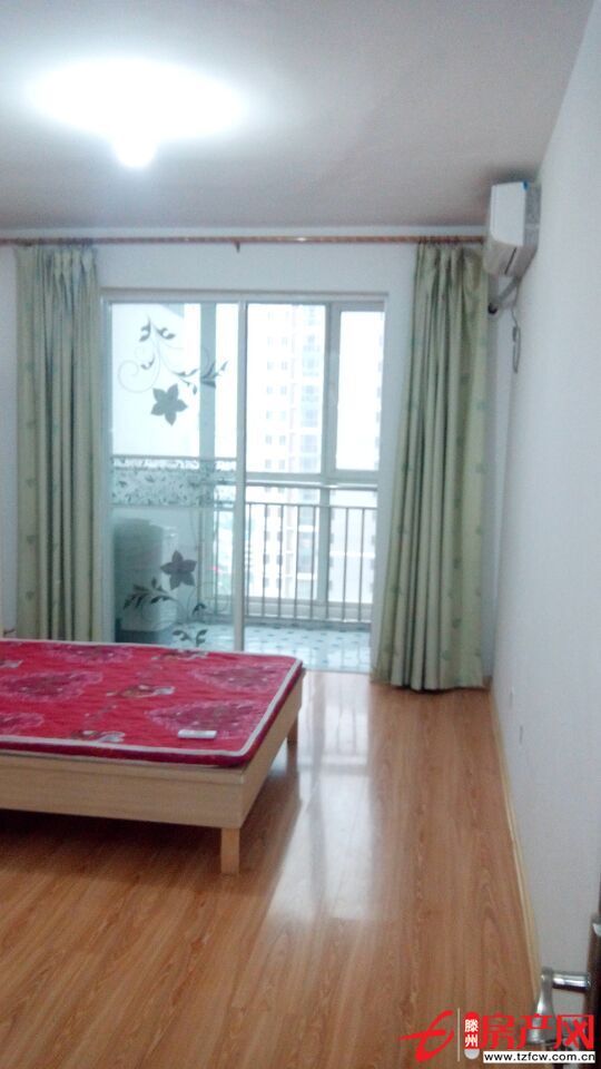 九州清晏，裝修，有家具空調，拎包即住，很大氣漂亮的房子