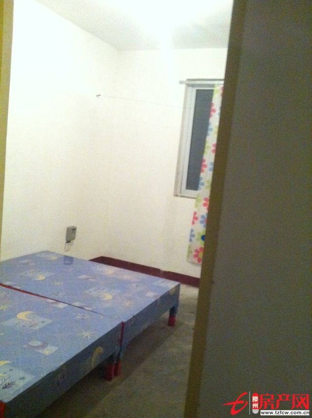 大同路火車站南問天三期西區小單間