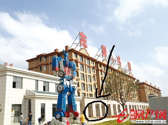 出租黃金地段營業房大同天下左岸名郡門東營業房