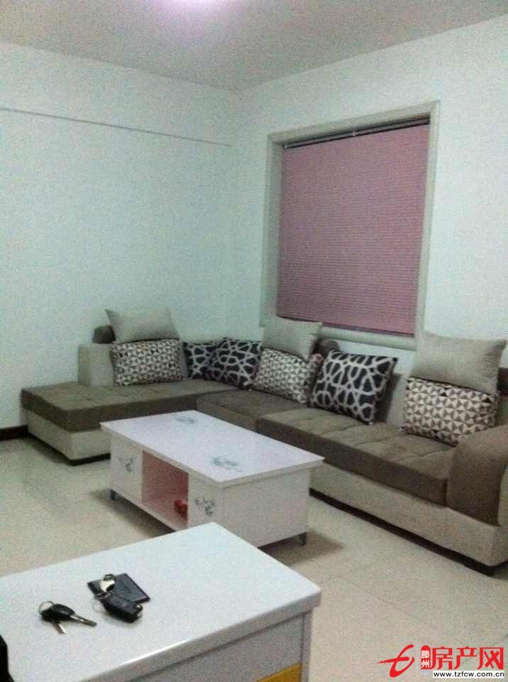 一室一廳一廚一衛