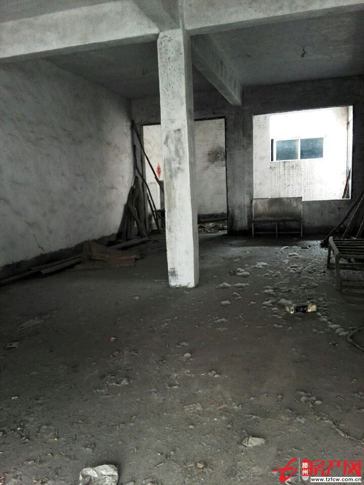 交通便利價格超便宜的商村獨院出售