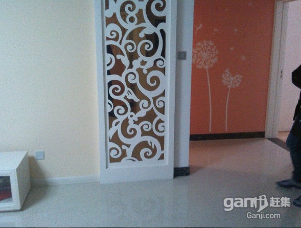 華騰小區證滿兩年可貸款精裝帶車位儲藏室