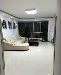 滕州貴和世紀佳苑精裝三室拎包即住證件齊全可貸款