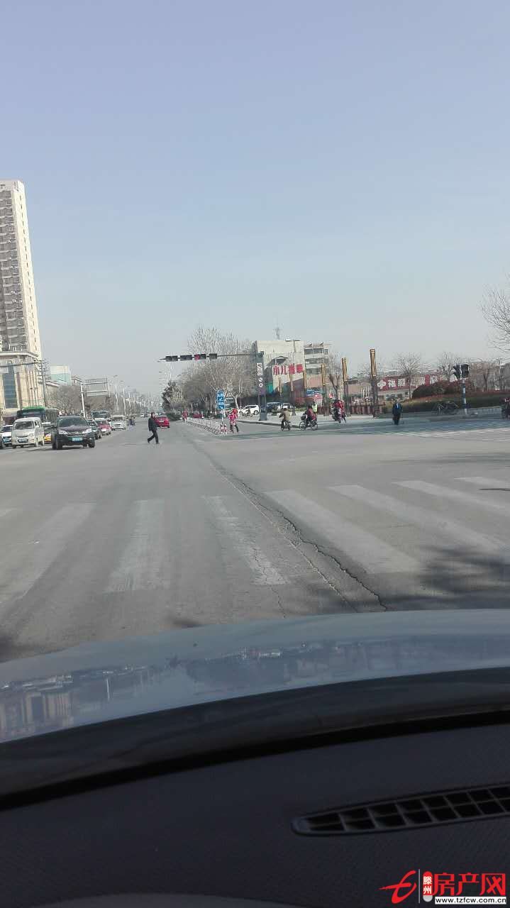 屋位于善國北路東側，小清河北岸，