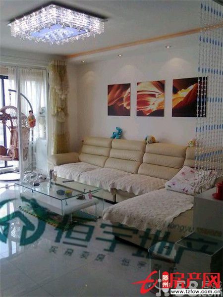 三室兩廳一衛，一室一廳向陽，隨時看房