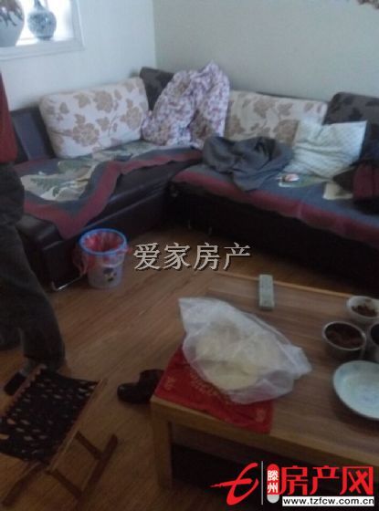 饃饃莊北區，精裝修，暖氣齊全，可貸款