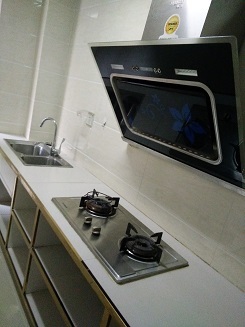 威尼斯三室兩廳一衛，配套齊全，學區房，拎包即住