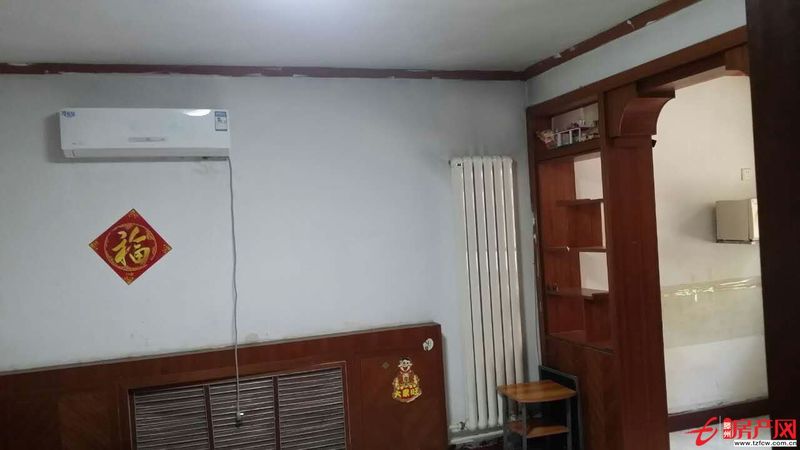 杏壇東區一樓家具家電齊全拎包入住