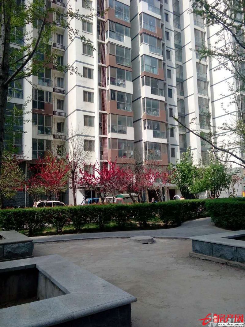 人和藍灣學區房家具全拎包就住