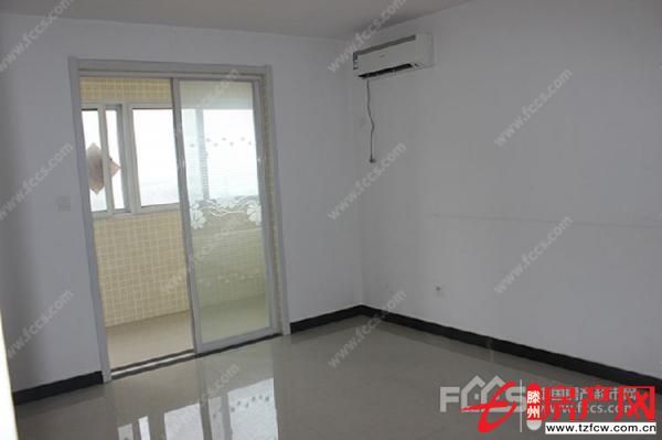 問天三期家具空調暖氣都有