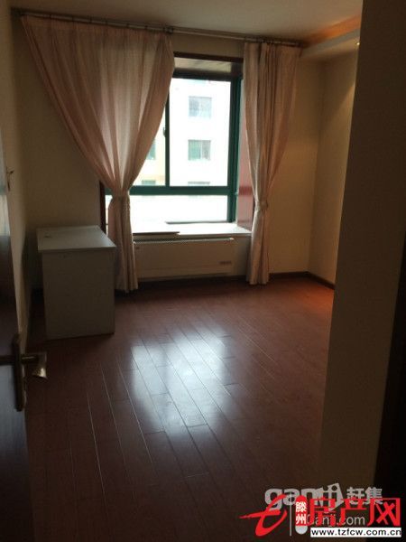 滕州供電局宿舍三室兩廳求租