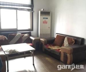 龍騰花園供暖家具精裝修