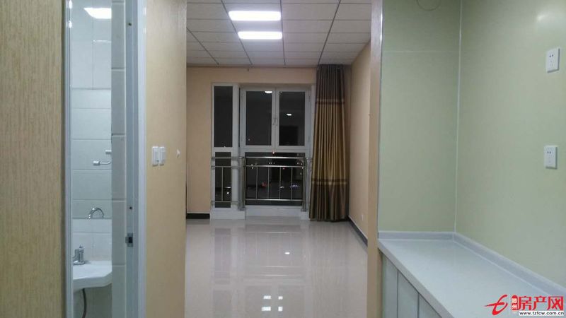 互聯大廈精裝修公寓