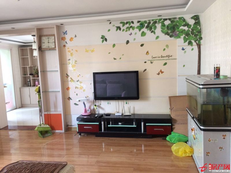 滕都帝景多層吉房出租