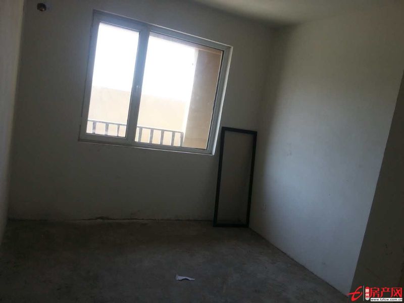 熙城國際期房約八月上房回遷房包上房急售