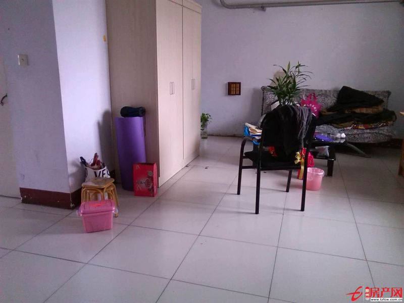 出租龍泉苑小區南北通透明亮戶型空調人水器俱全