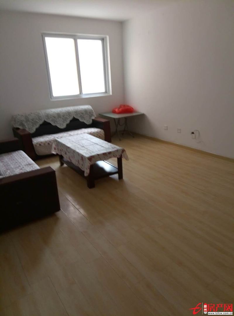 問天西區精裝修房對外出租