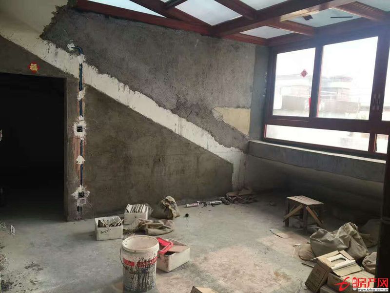 遠航國際落地飄窗，有鑰匙隨時看房，支持貸款