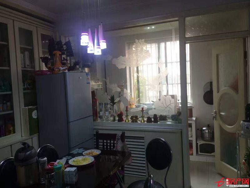 德馨花園全明戶型，滕南學區房，多層支持貸款，精裝修