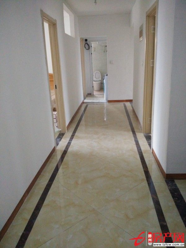 人和藍灣，學區房，女性公寓保證安全，緊靠一中實驗高中和公園