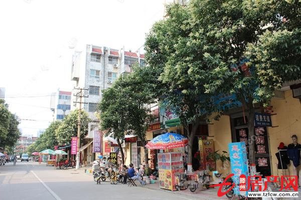 春秋閣小區，上學方便，緊缺多層，過渡的不二選擇