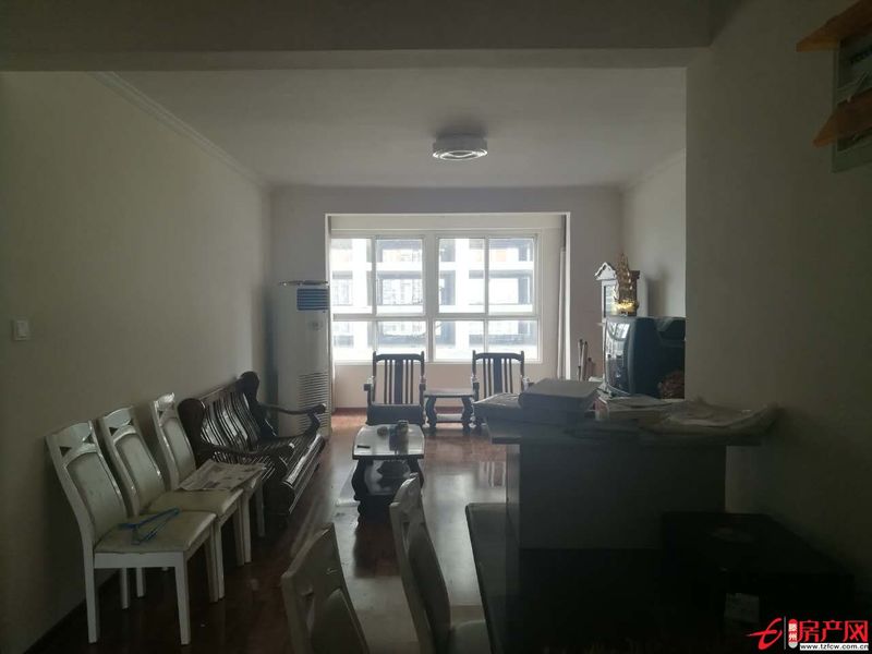 周樓佳苑，三室需全款，南北通透，戶型很好，毛坯房