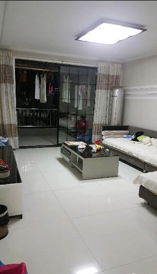 滕都帝景，精裝修，證滿三年，戶型方正