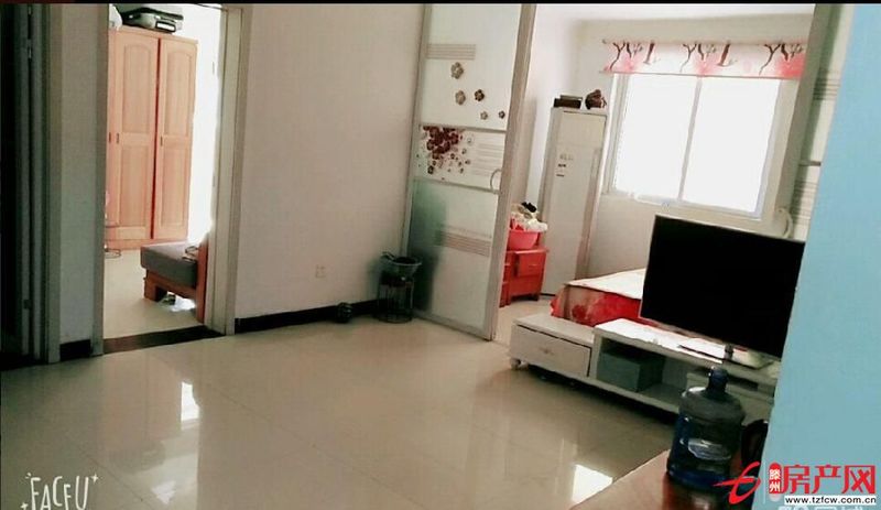 問天西區，中等裝修，房子很新，需全款。