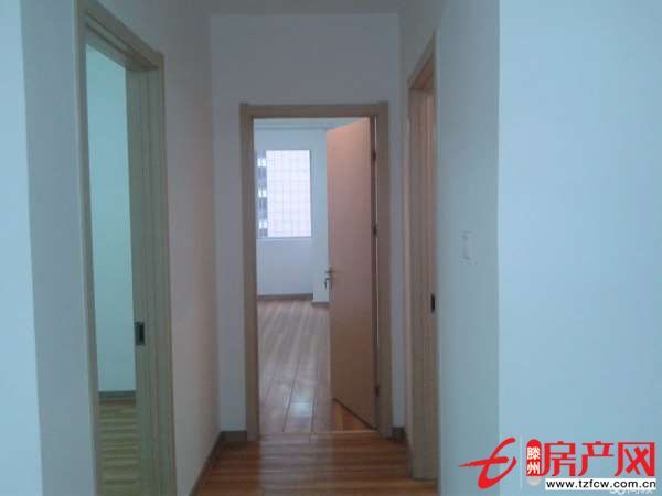 大同天下桂香苑裝修不錯沒有家具家電木地板