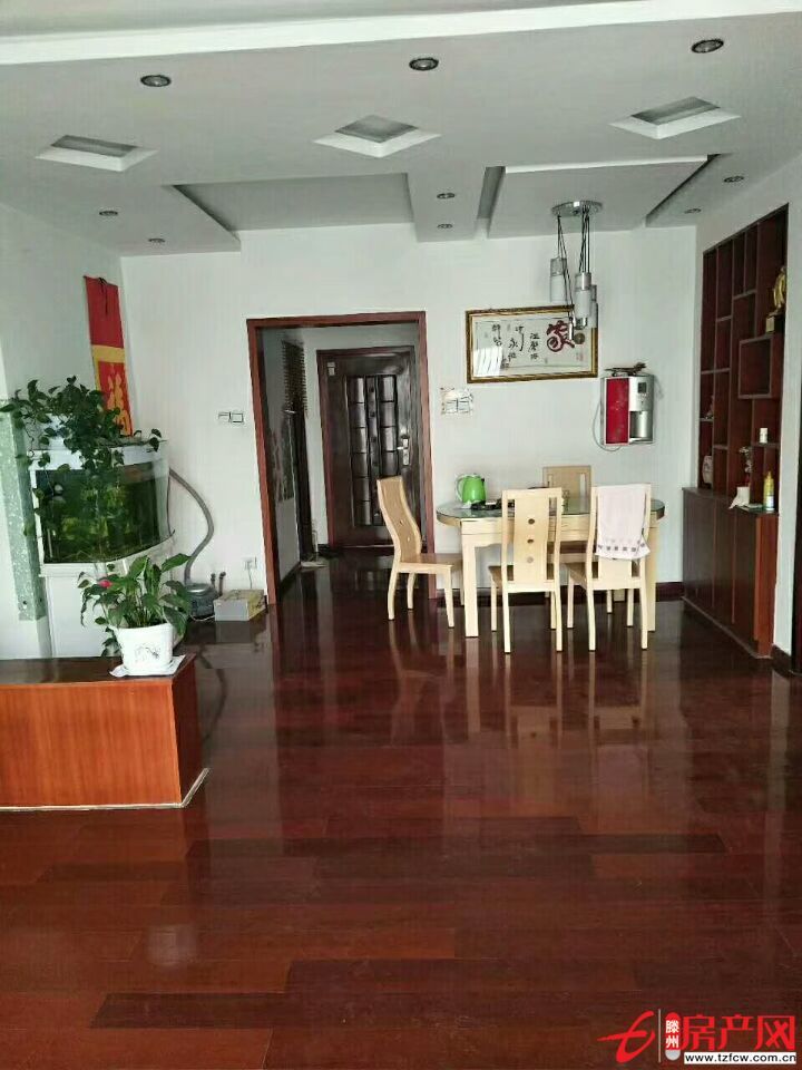 紫竹怡園，精裝，四室，證滿五年，可以貸款，正規學區