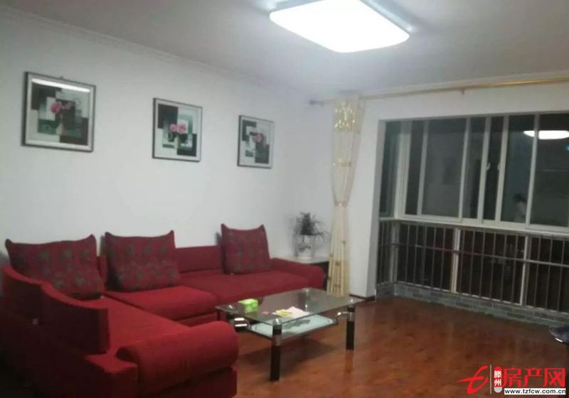 和諧康城，位子小區環境，房間衛生方面都很好