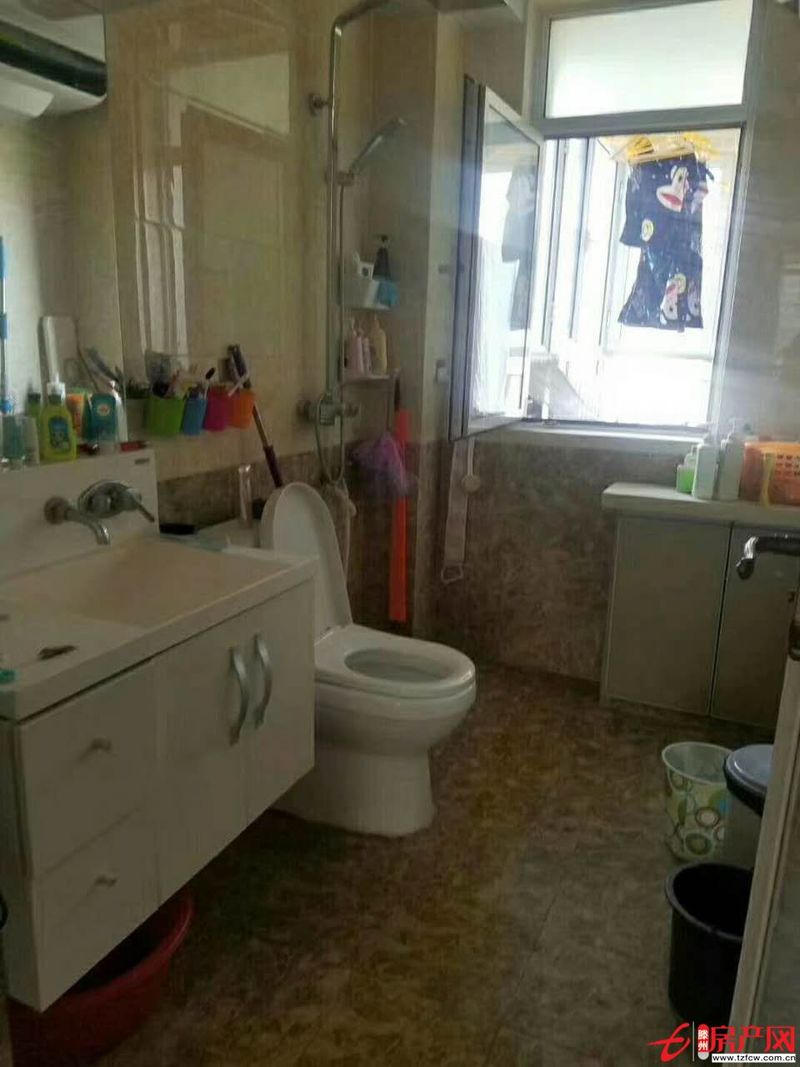 威尼斯三區豪華裝修拎包即住黃金樓層