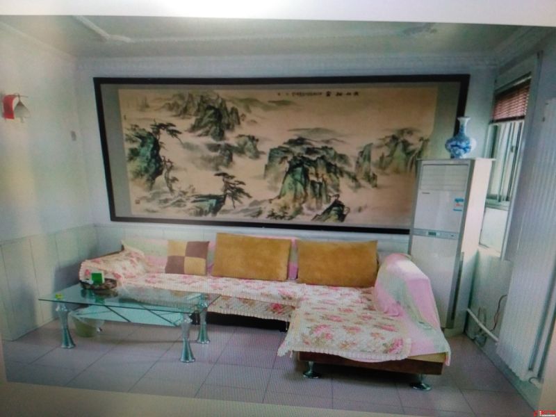 春秋閣精品房源精裝修供暖送價值三萬元地面儲藏室支持貸款