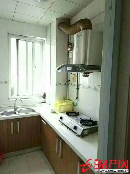 城南學區房精裝小兩室首付一半就可住房