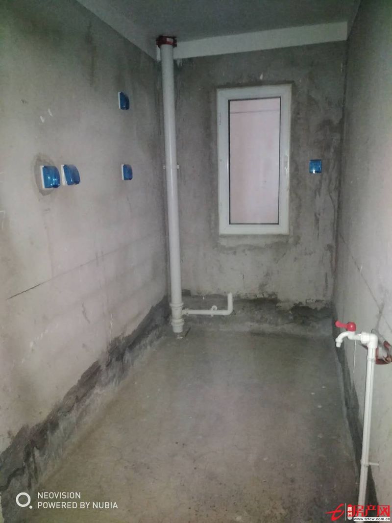 金河灣兩室兩廳，含上房費回遷房