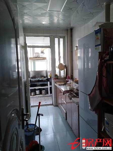 龍泉苑小區，產權證超過五年