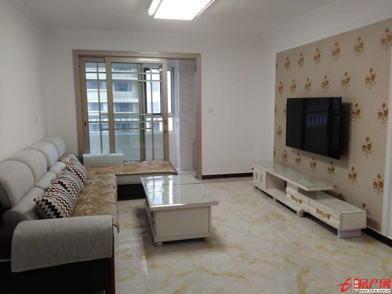 老實小，滕南中學，實驗小學大同校區學區房（上學離的很近）