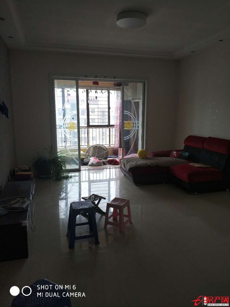 滕都帝景兩室兩廳廳六樓可以自己改閣樓