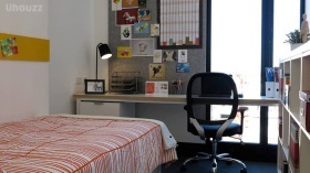 誠信花園、三室一廳、二樓、精裝修、離真愛商城近、乘車購物方便