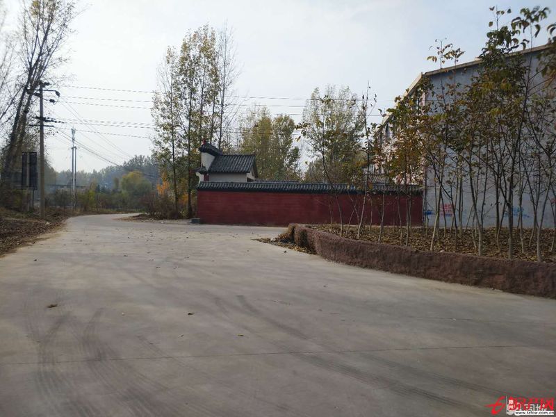 出租龍泉街道學院東路高速橋洞東