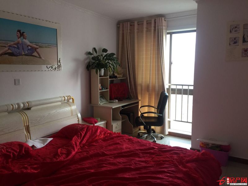 遠航國際高層不是頂精裝修房源，有證可貸款，沿河觀景房，學區房