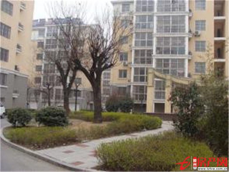 鴻福佳苑，北辛學區，可貸款，含車庫儲藏室，隨時看房