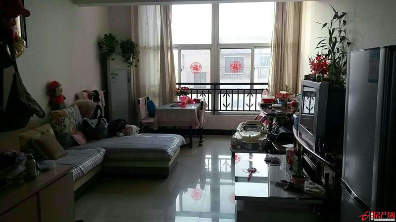 生活方便，交通便利，小區環境好。