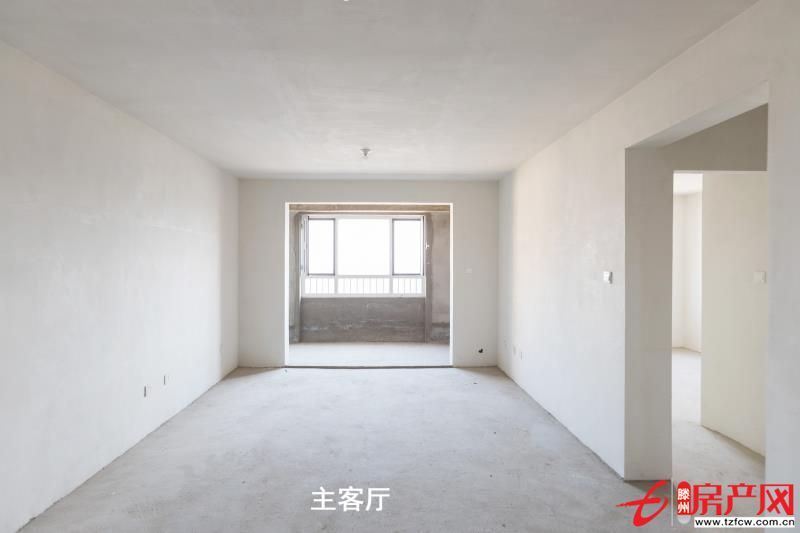 金河灣新房出售，二十五層景觀房一百平米，兩室兩廳