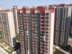 問天一期，好樓層，精裝修，可改三室，帶車位，證滿五年，可貸款