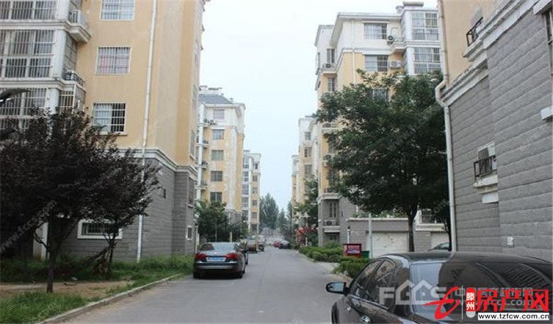 鴻福佳苑多層，公攤小，南北通透，北辛學區房，包含儲藏室和車庫