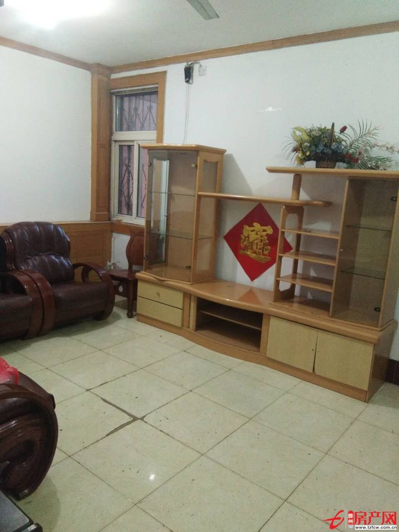 學區房，位置好