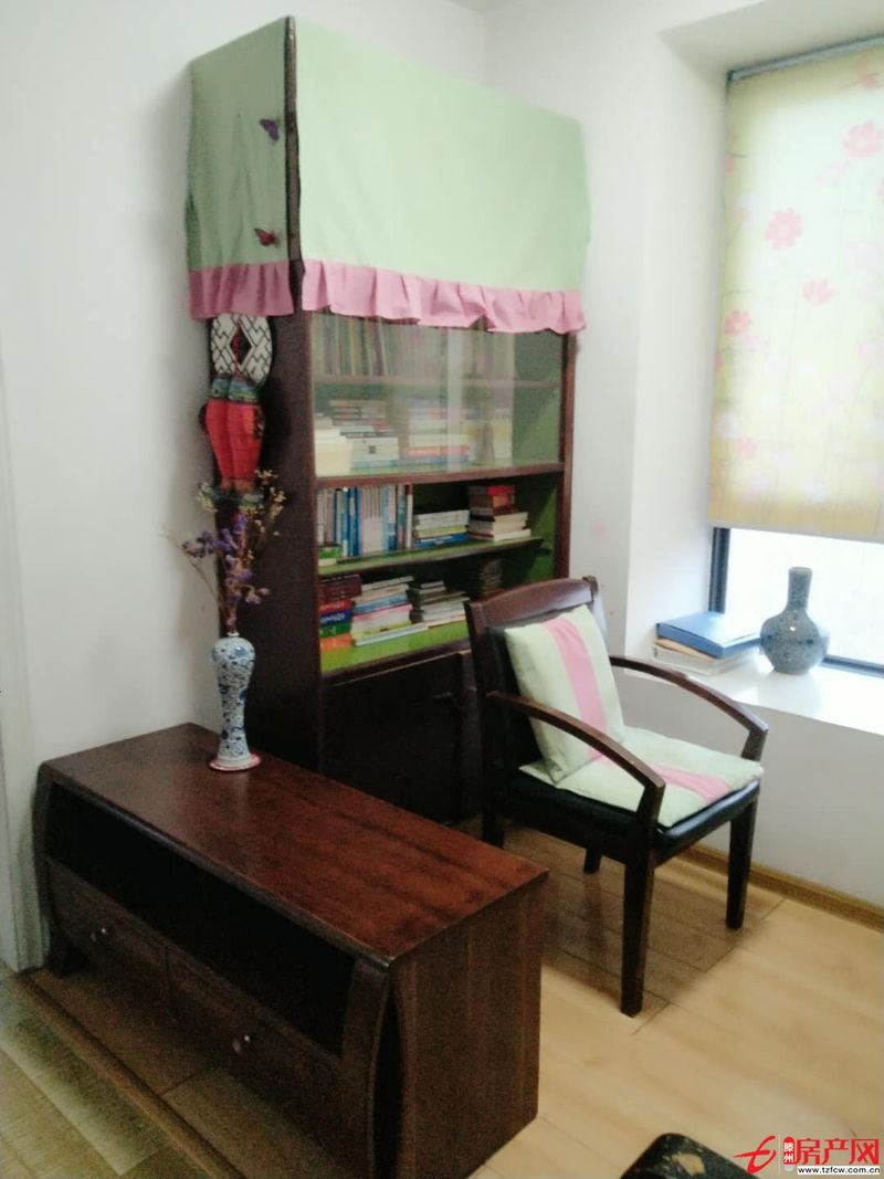 櫻花苑小區二期學區房出售