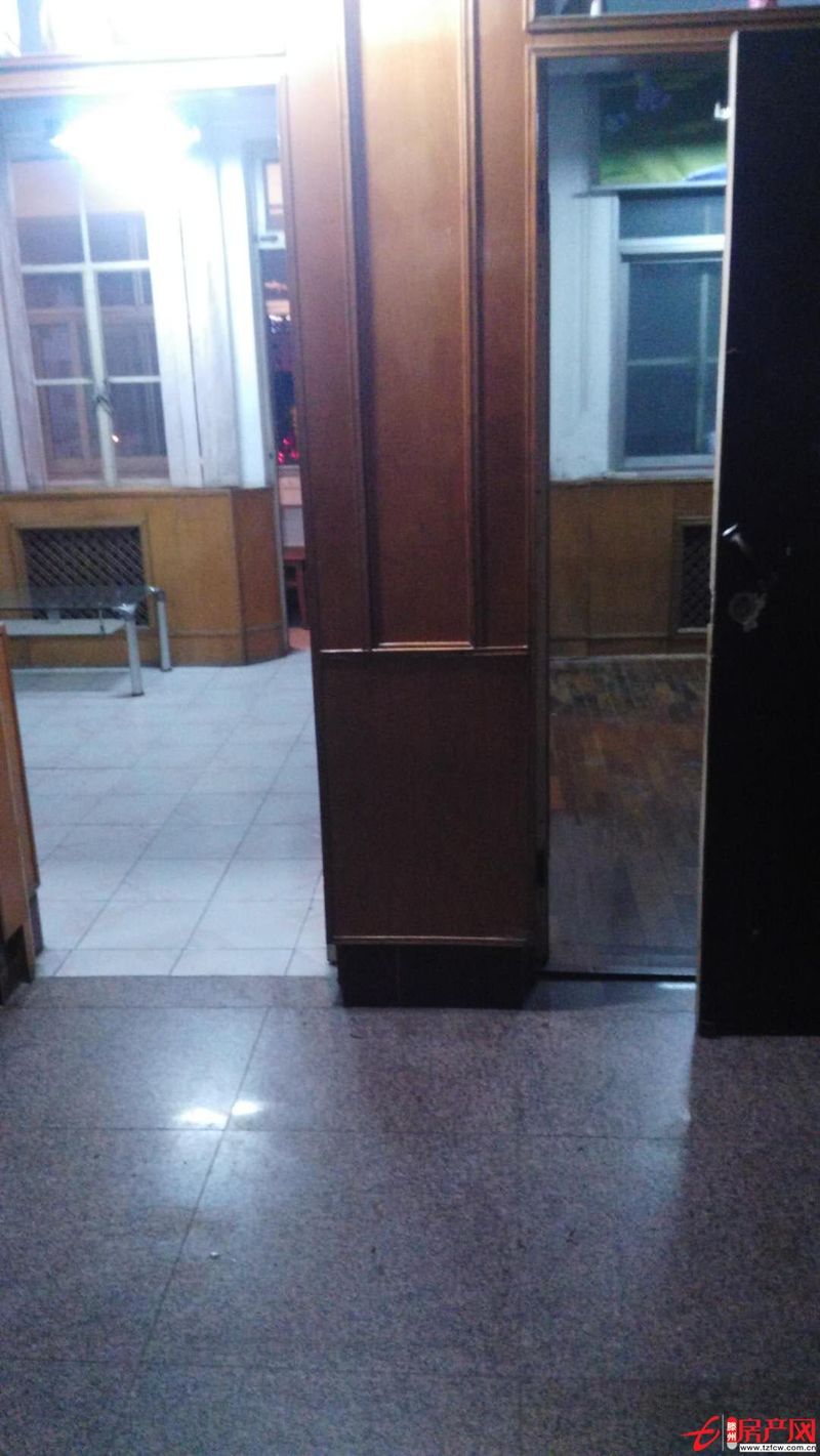 龍泉廣場附近魯南水泥廠宿舍